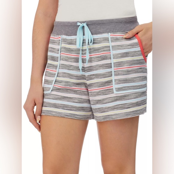 Secret Treasures Women’s Gray Striped Pocketed Lounge Shorts Size Small - Picture 2 of 9